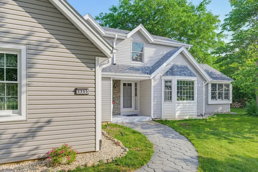 3355 E Normandy DRIVE, Oak Creek, WI 53154 - #2