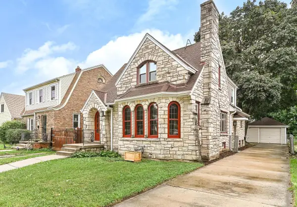 1642 S 52nd STREET, West Milwaukee, WI 53214
