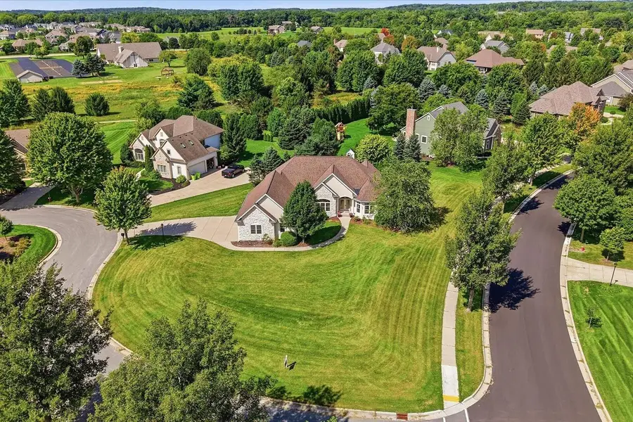 363 Sunshine DRIVE, Hartland, WI 53029 - #2