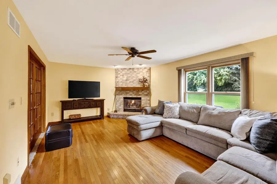 W148N7167 Terriwood Court, Menomonee Falls, WI 53051 - #3