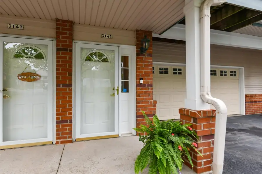 3145 S Toldt PARKWAY, West Allis, WI 53227 - #3