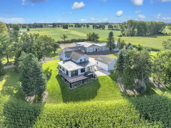 W10716 Konow ROAD, Rosendale, WI 54974