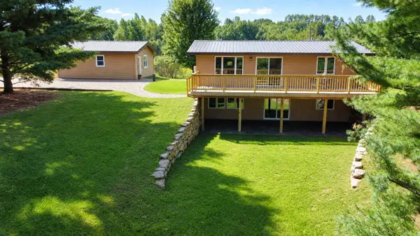 14882 Ash Ridge DRIVE, Viola, WI 54664