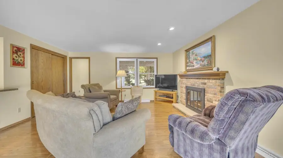 W6313 Burkshire LANE, Plymouth, WI 53073 - #3