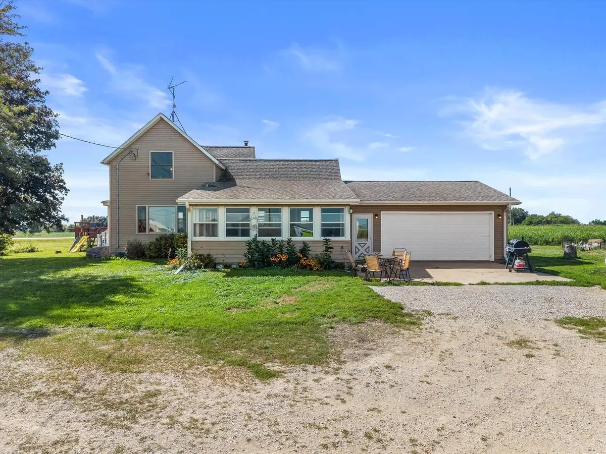 W11034 County Road G, Beaver Dam, WI 53916 - #1