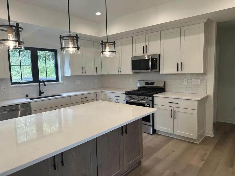 114 Retzer View COURT, Waukesha, WI 53188 - #3