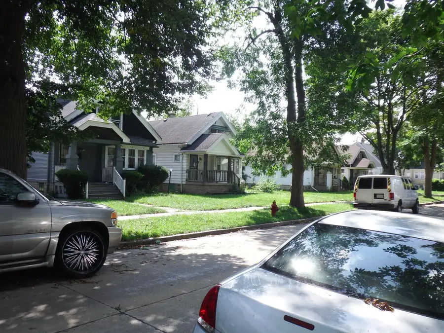 4849 N 36TH STREET, Milwaukee, WI 53209 - #2