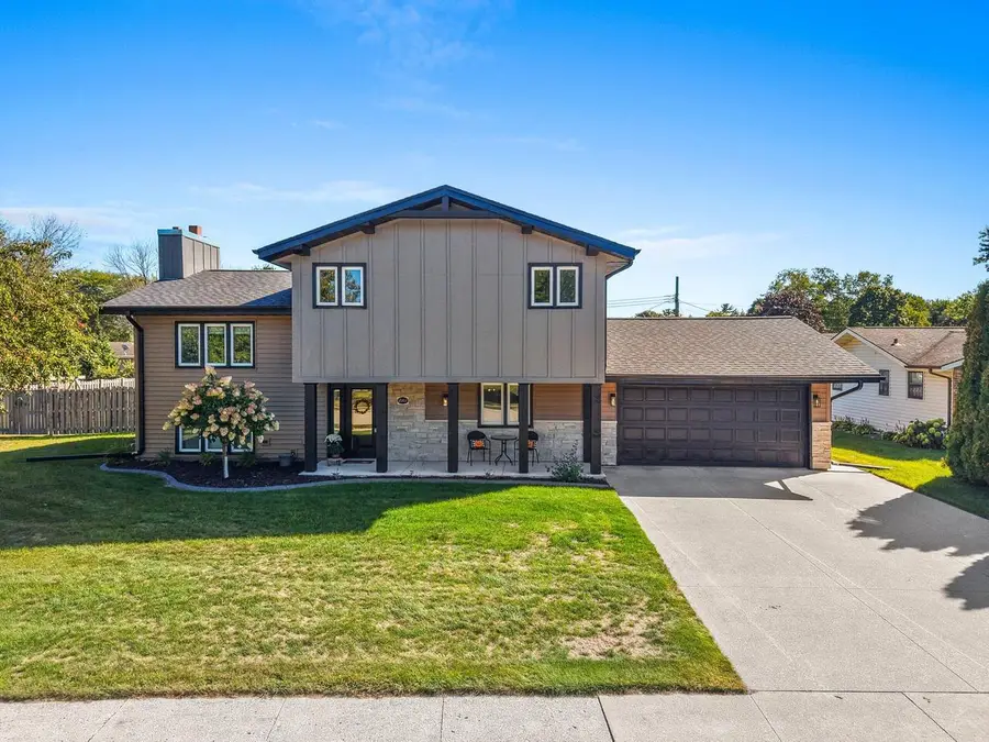 2811 39th STREET, Two Rivers, WI 54241 - #2