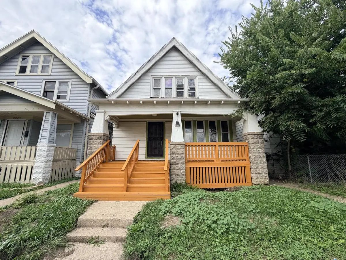 2022 W Keefe AVENUE #2022A, Milwaukee, WI 53206 - #1