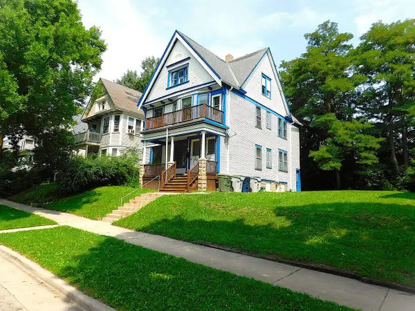 2444 N Palmer STREET #2446, Milwaukee, WI 53212