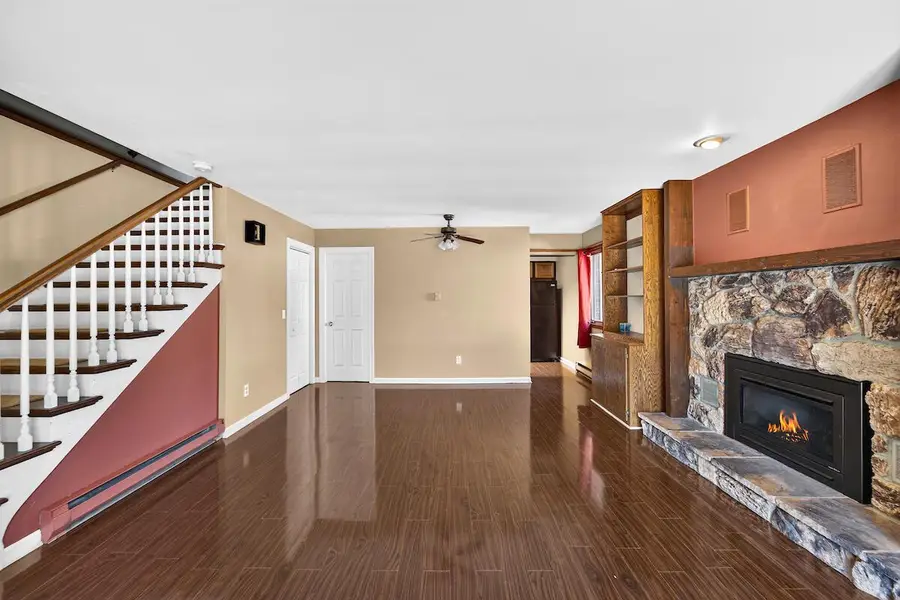 445 W Chestnut STREET, Burlington, WI 53105 - #3
