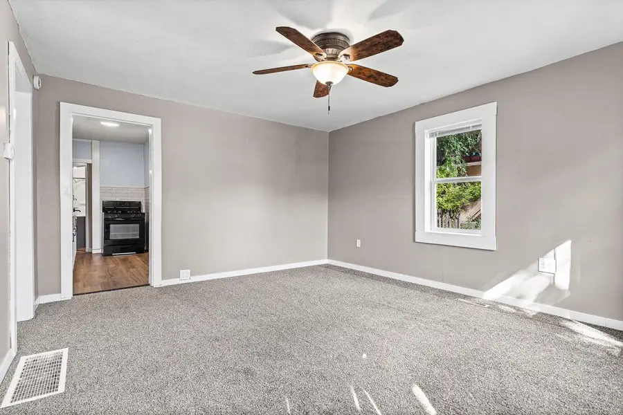 421 Caledonia STREET, La Crosse, WI 54603 - #2