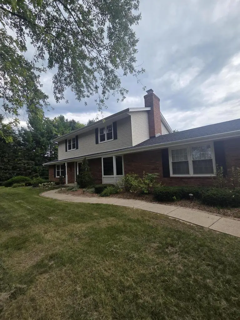 5778 Apple Blossom LANE, West Bend, WI 53095 - #2