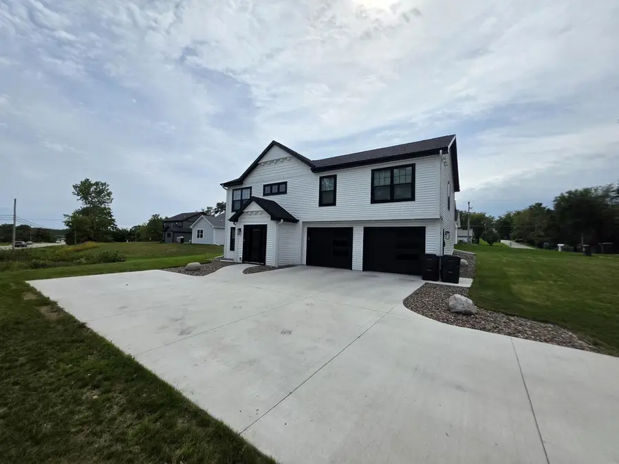 3392 N Narcissus ROAD, Lake Geneva, WI 53147 - #2
