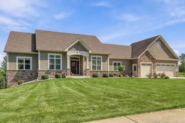 9019 225th AVENUE, Salem, WI 53168