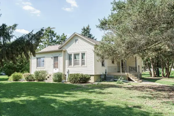 672 Milford STREET, Watertown, WI 53094