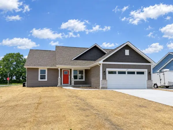 538 Arbor Ridge DRIVE, Delavan, WI 53115