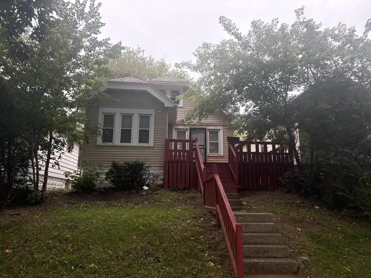 4754 N 31 STREET, Milwaukee, WI 53209 - #1