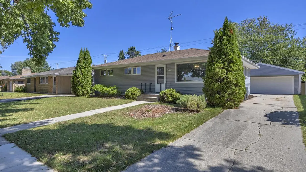 2905 S 18th STREET, Sheboygan, WI 53081 - #1