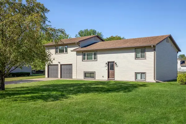 800 Randy ROAD #800 1/2, Sparta, WI 54656
