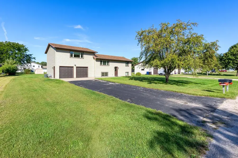 800 Randy ROAD #800 1/2, Sparta, WI 54656 - #3