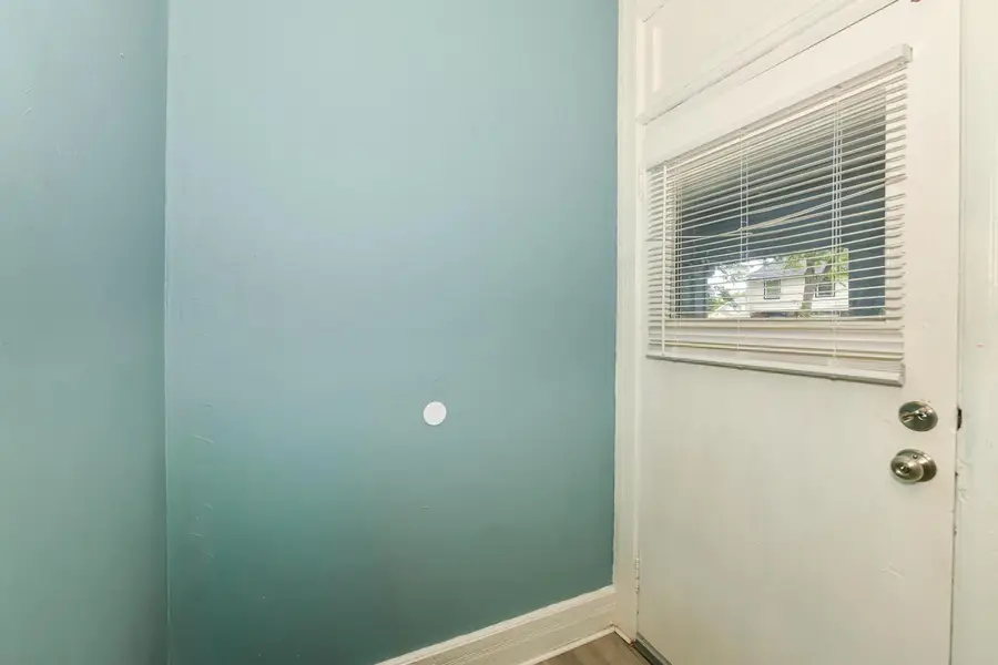 5233 N 38th STREET, Milwaukee, WI 53209 - #3