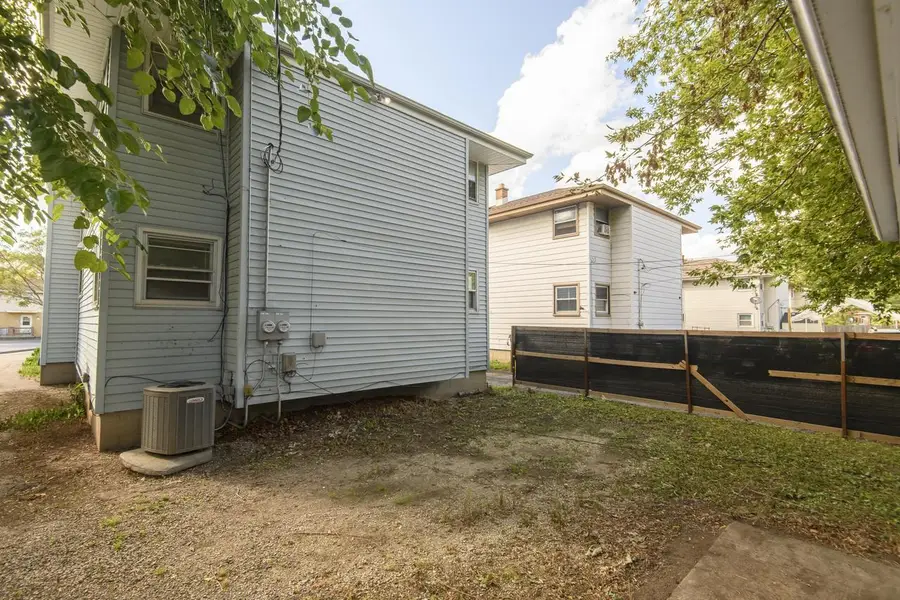422 S 70th STREET #424, Milwaukee, WI 53214 - #3