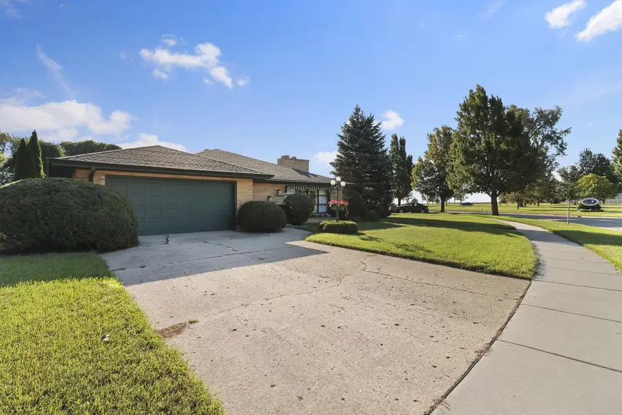 7769 3rd AVENUE, Kenosha, WI 53143 - #3