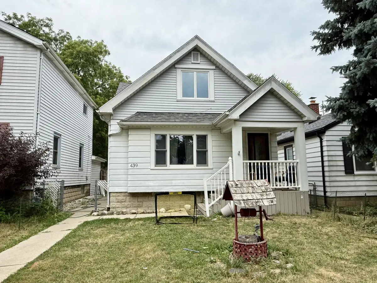 439 S 67th STREET, Milwaukee, WI 53214 - #1