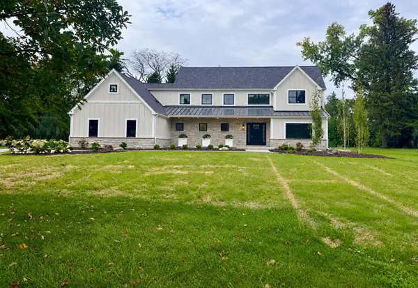 1000 E Bradley ROAD, Fox Point, WI 53217