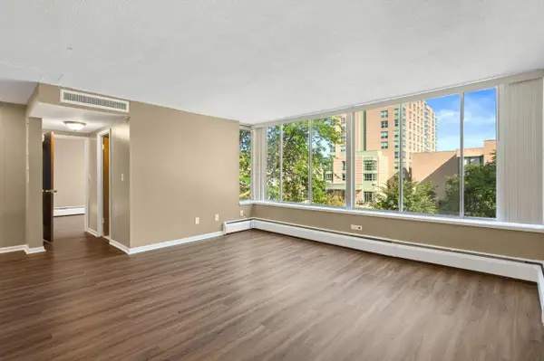 1409 N Prospect AVENUE #302, Milwaukee, WI 53202