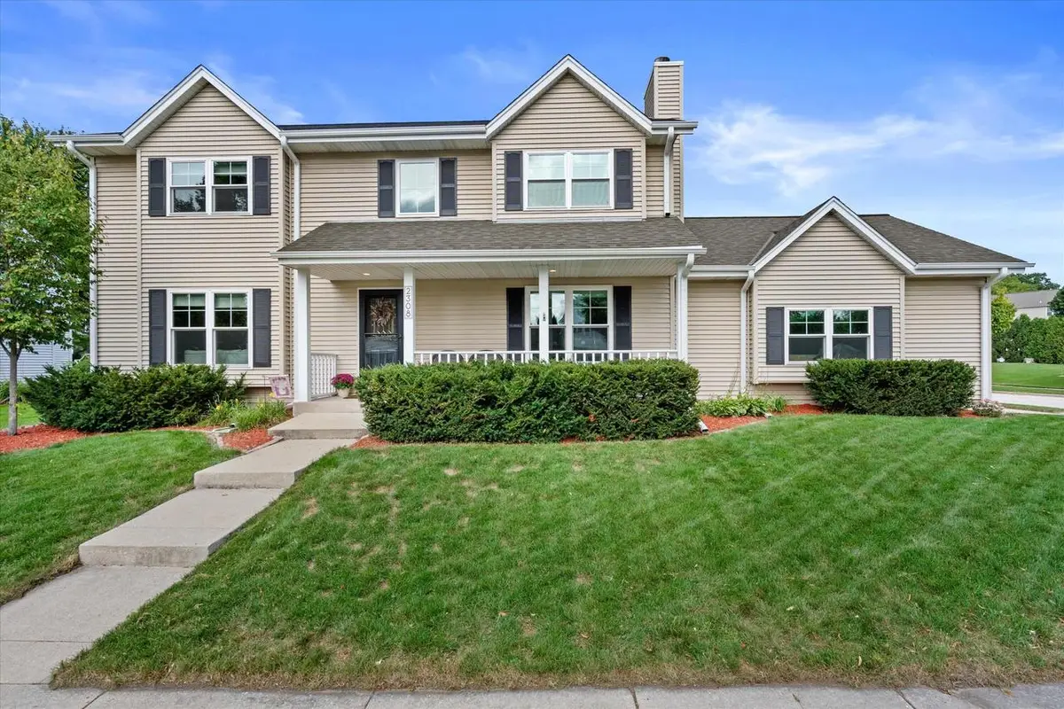 2308 Patrick LANE, Waukesha, WI 53188 - #1