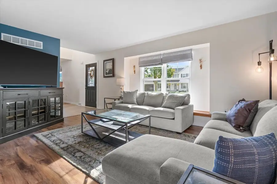 2308 Patrick LANE, Waukesha, WI 53188 - #3