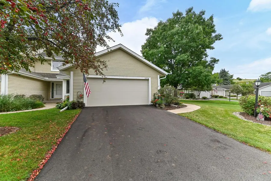 105 East Sutton PLACE #A, Waukesha, WI 53188 - #2