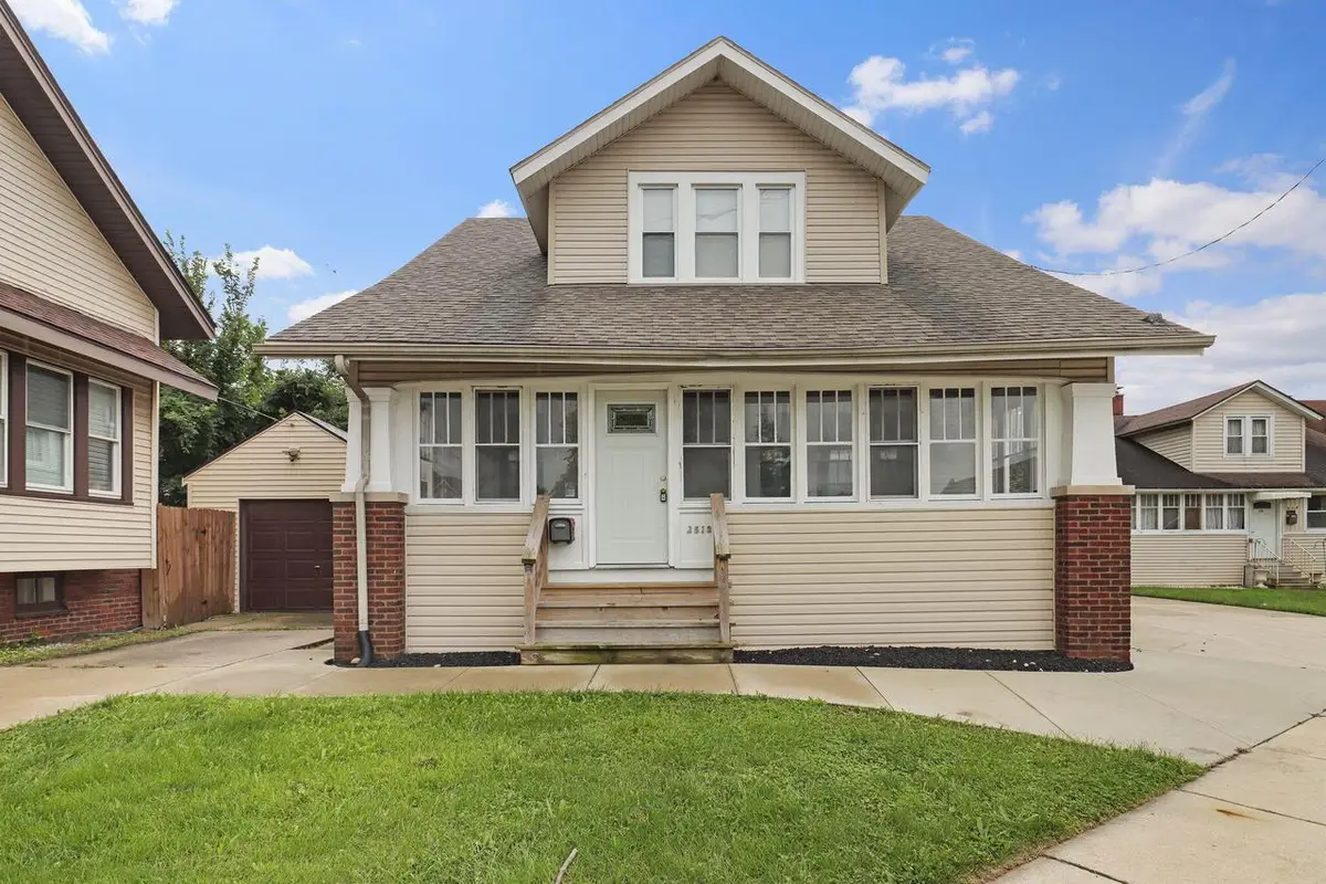 2513 Roosevelt ROAD, Kenosha, WI 53143 - #1