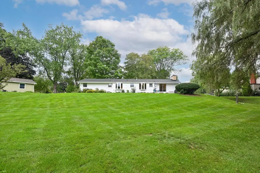 2120 Elm Tree ROAD, Elm Grove, WI 53122 - #2