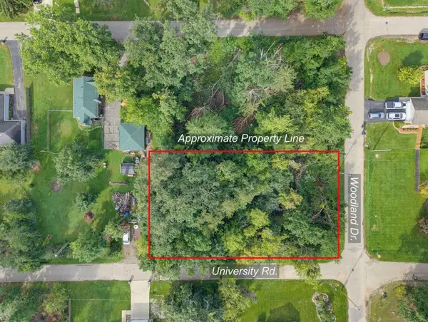 Lt3600 WOODLAND DRIVE #Lt3604, 3610-3613, Lake Geneva, WI 53147