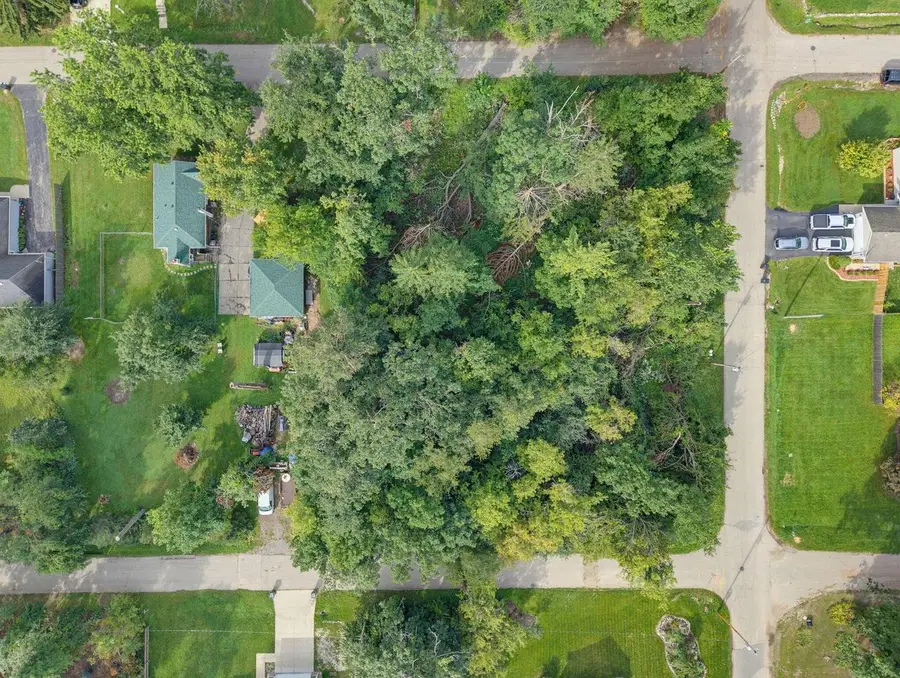 Lt3600 WOODLAND DRIVE #Lt3604, 3610-3613, Lake Geneva, WI 53147 - #2