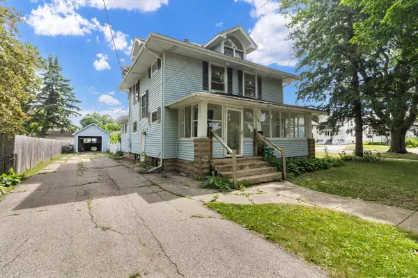 107 N Harrison STREET, Delavan, WI 53115