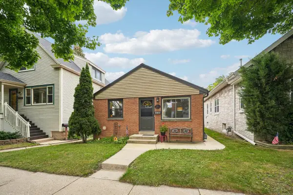 3760 S Kansas AVENUE, Milwaukee, WI 53207