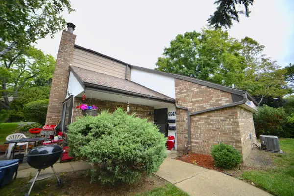 8647 N Servite DRIVE #111, Milwaukee, WI 53223