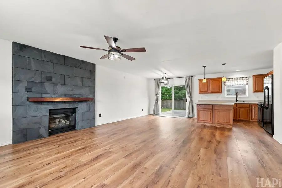 274 Highland AVENUE, Genoa City, WI 53128 - #2