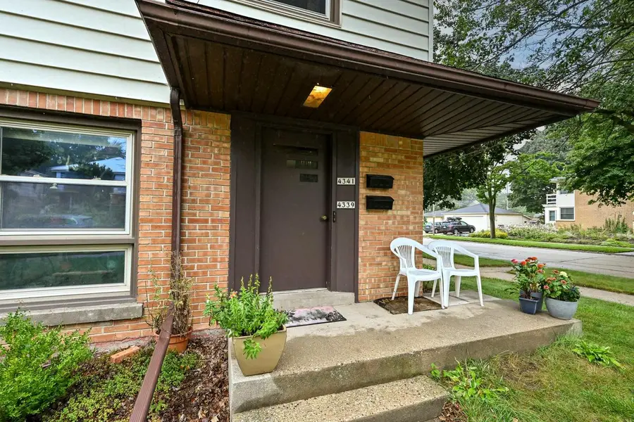 4339 N Sheffield AVENUE #4341, Shorewood, WI 53211 - #2