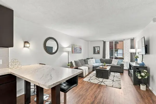 1409 N Prospect AVENUE #102, Milwaukee, WI 53202