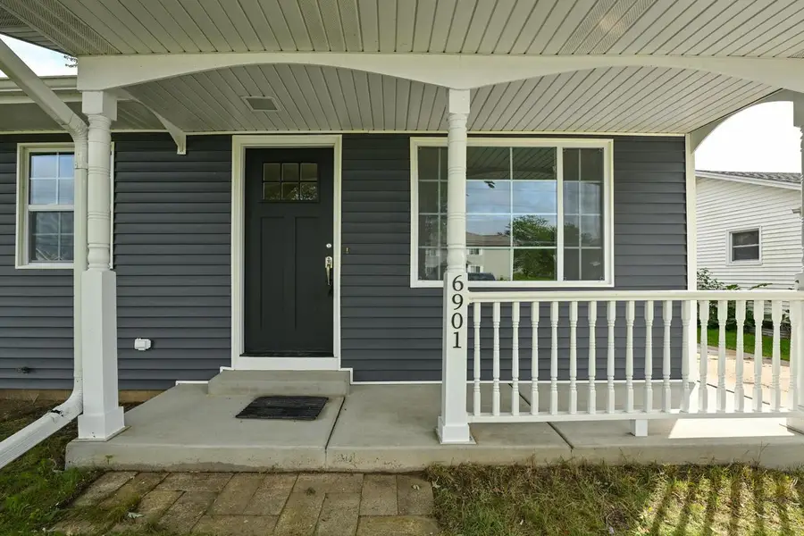 6901 Middle ROAD, Racine, WI 53402 - #2