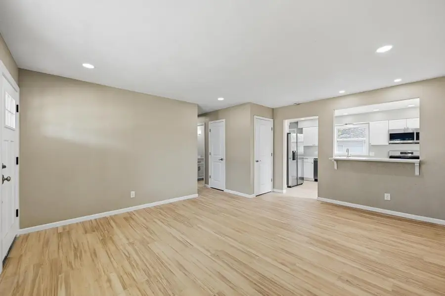 6901 Middle ROAD, Racine, WI 53402 - #3