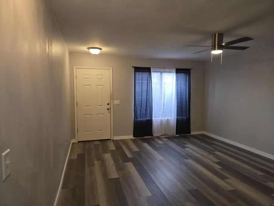 6248 W Port AVENUE, Milwaukee, WI 53223 - #3