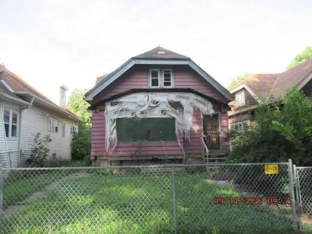 3931 N 24th PLACE, Milwaukee, WI 53206 - #1