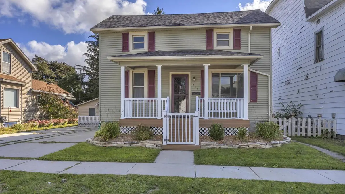 315 Smith STREET, Plymouth, WI 53073 - #1