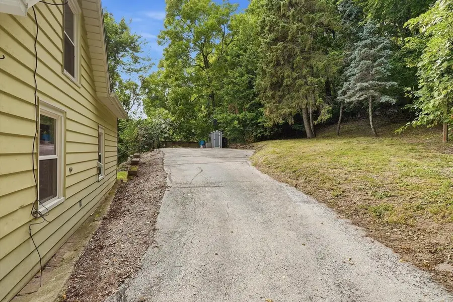 634 E North STREET, Waukesha, WI 53188 - #2